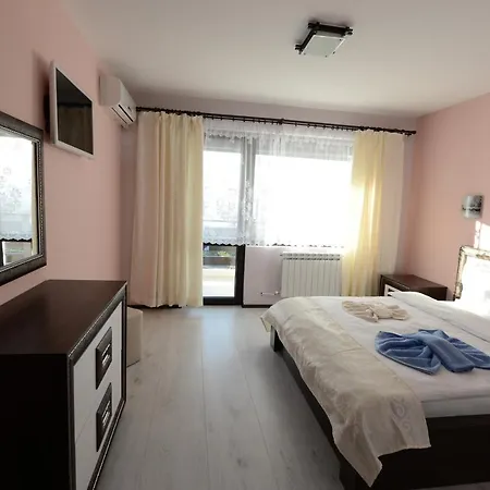 Комплекс Кралско Село Ξενοδοχείο 2*